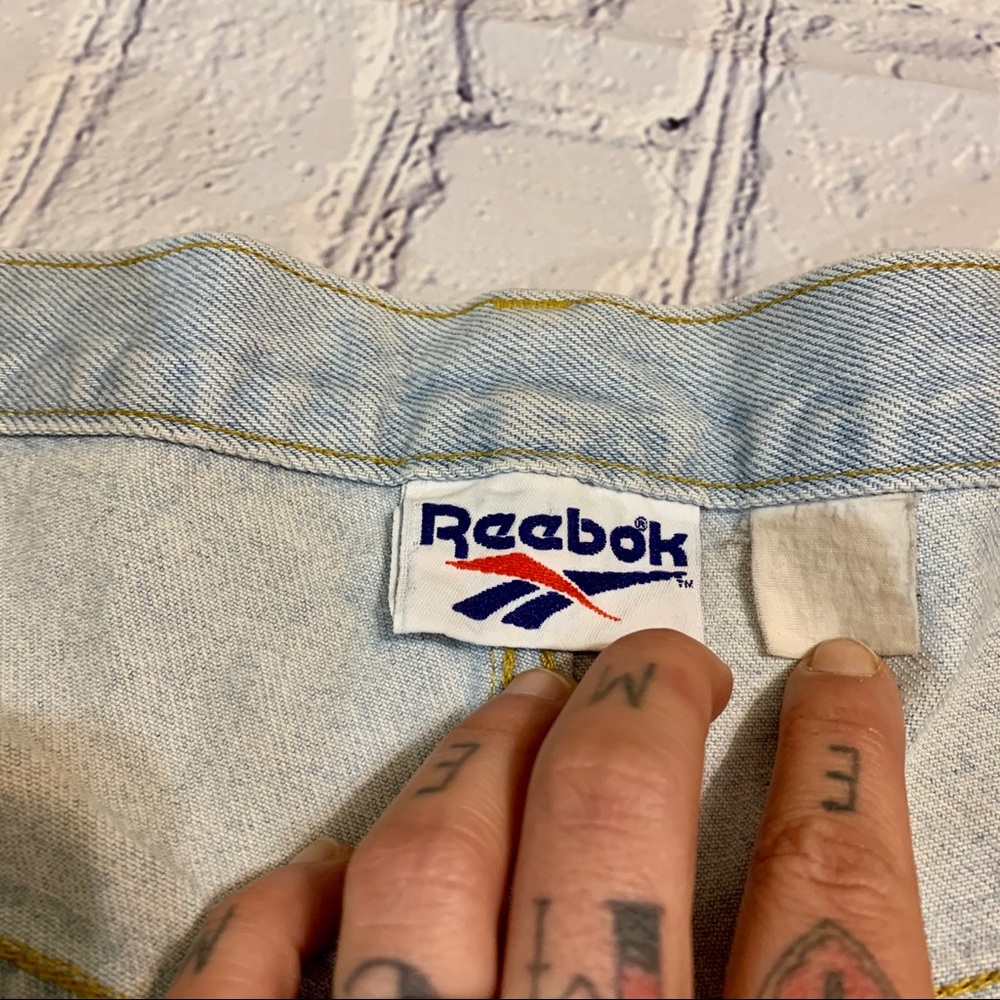 Vintage 90’s Reebok Jean Denim Shorts Light Wash - Picture 5 of 6
